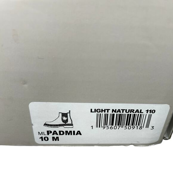 MARC FISHER LTD Padmia Light Natural Suede Lug Sole Chelsea Boots 10 - Picture 7 of 7